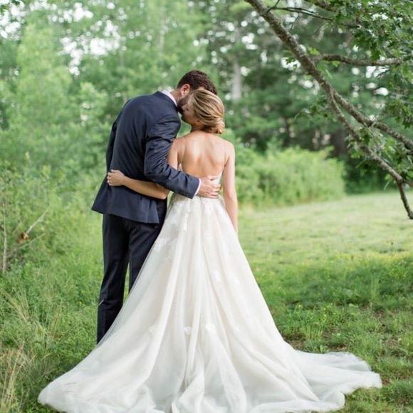 Meet your Posher, Lindsay - Picture 1 of 1